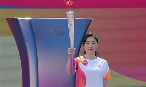 历届亚运会火炬设计-亚运会多少中国火炬手