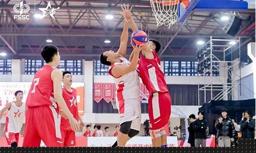 山东师大附中篮球-山师附中的篮球教练