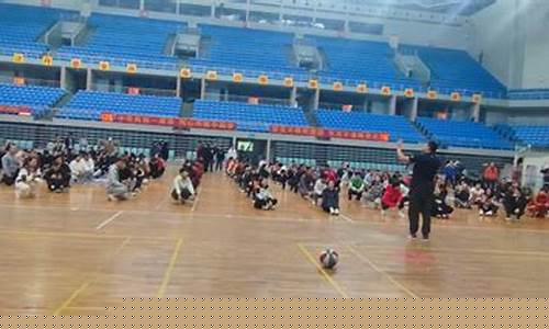广西篮球裁判培训班-广西篮协篮球裁判培训招生