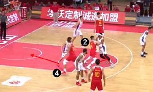篮球打半场怎么防人-篮球破半场人盯人