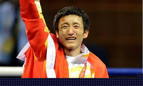 邹市明12年奥运会-邹市明在雅典奥运会