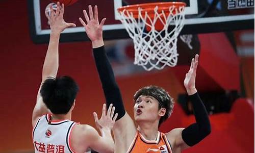 今晚广东队有篮球赛-今晚广东篮球比赛结果