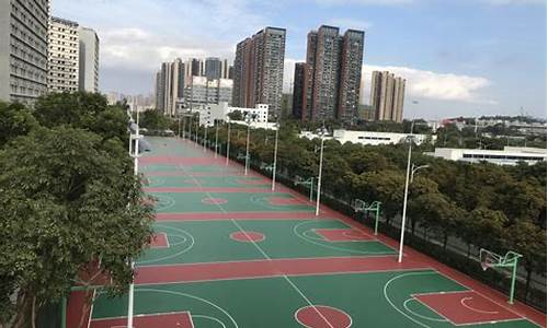 最大的篮球馆能容纳多少人-最大的篮球场哪里