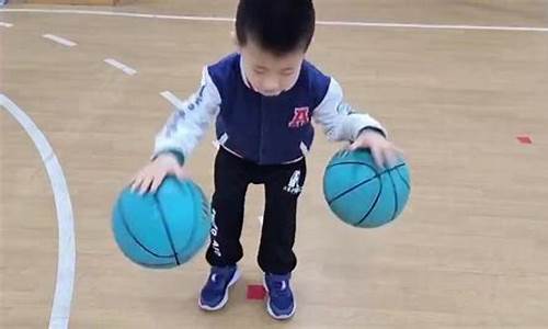 双手拍篮球视频教程-双手拍篮球球介绍方法
